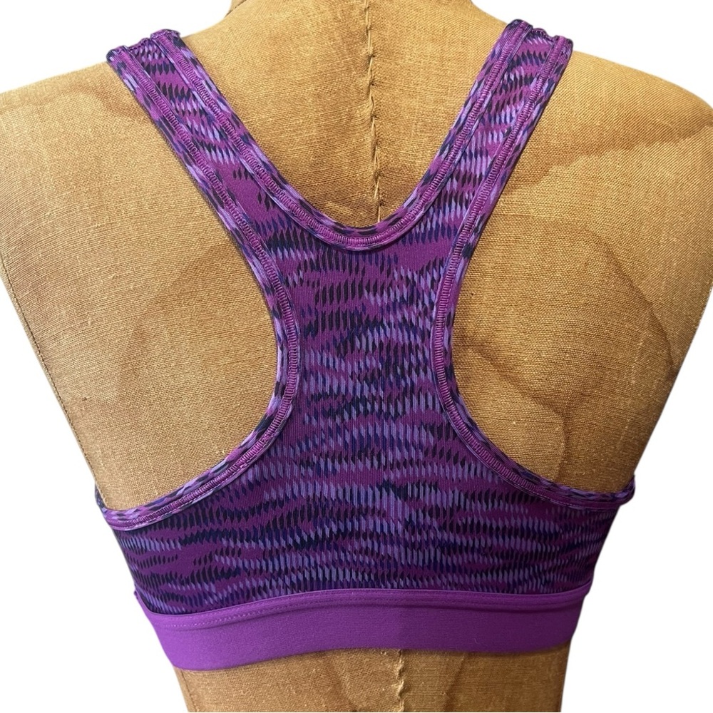 Nike Pro Purple Sports Bra EUC S - Picture 4 of 7